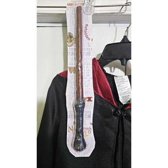 Harry Potter Gryffindor Costume Kids 10-12 Bundle Robe Wand Sorting Hat Glasses - Picture 4 of 7